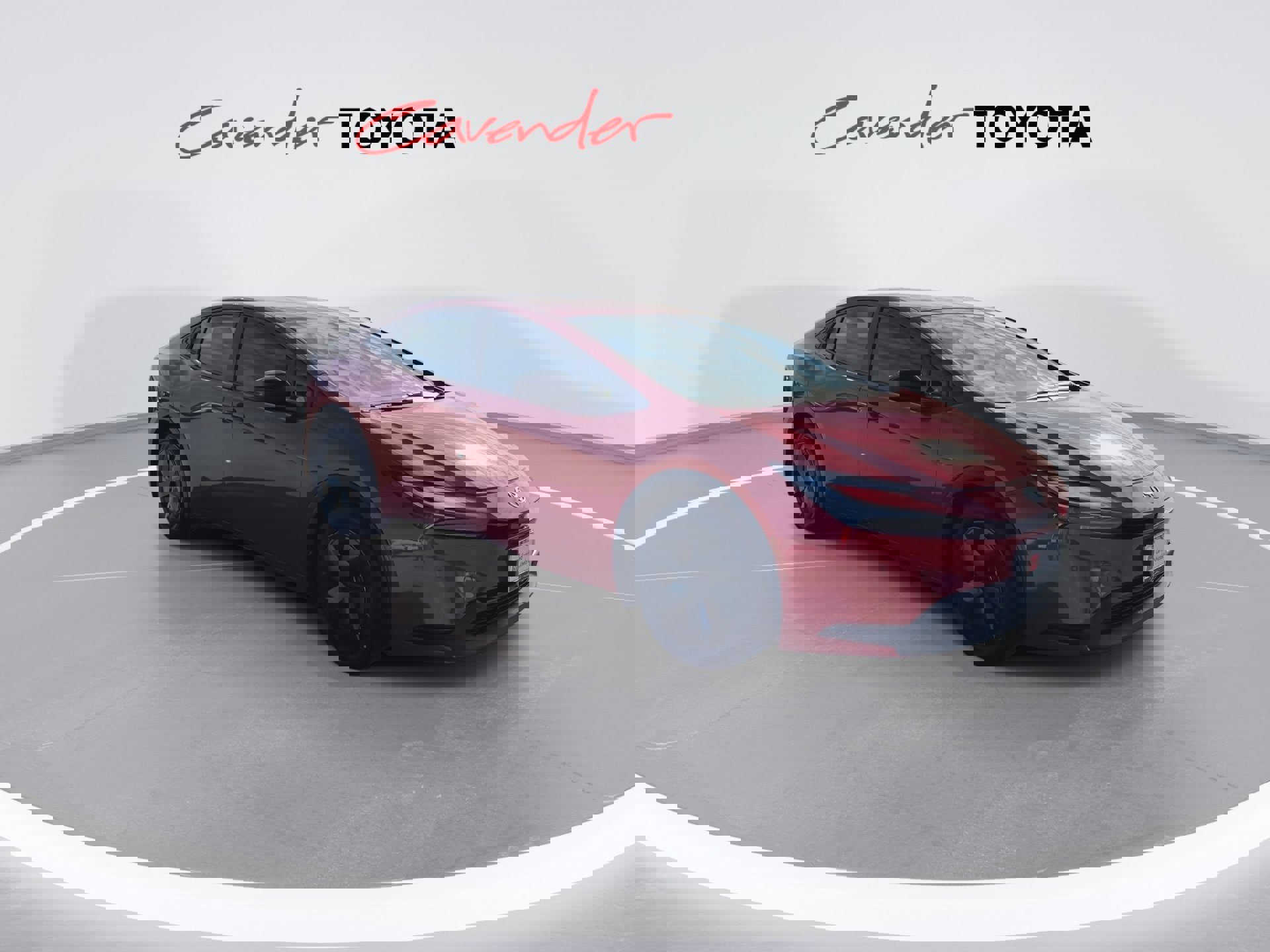 Used 2024 Toyota Prius LE FWD image 2