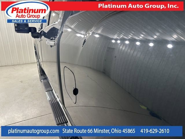 Used 2022 GMC Sierra 2500 Denali w/ Denali Ultimate Package AWD/4WD image 10