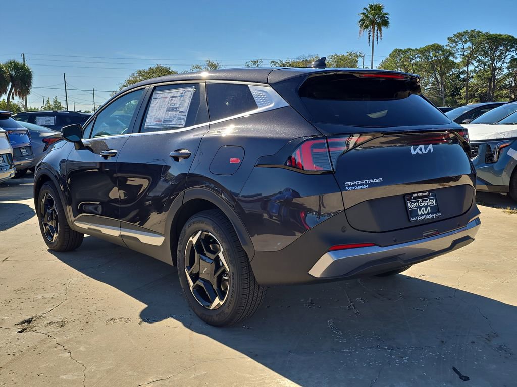 New 2026 Kia Sportage EX image 6