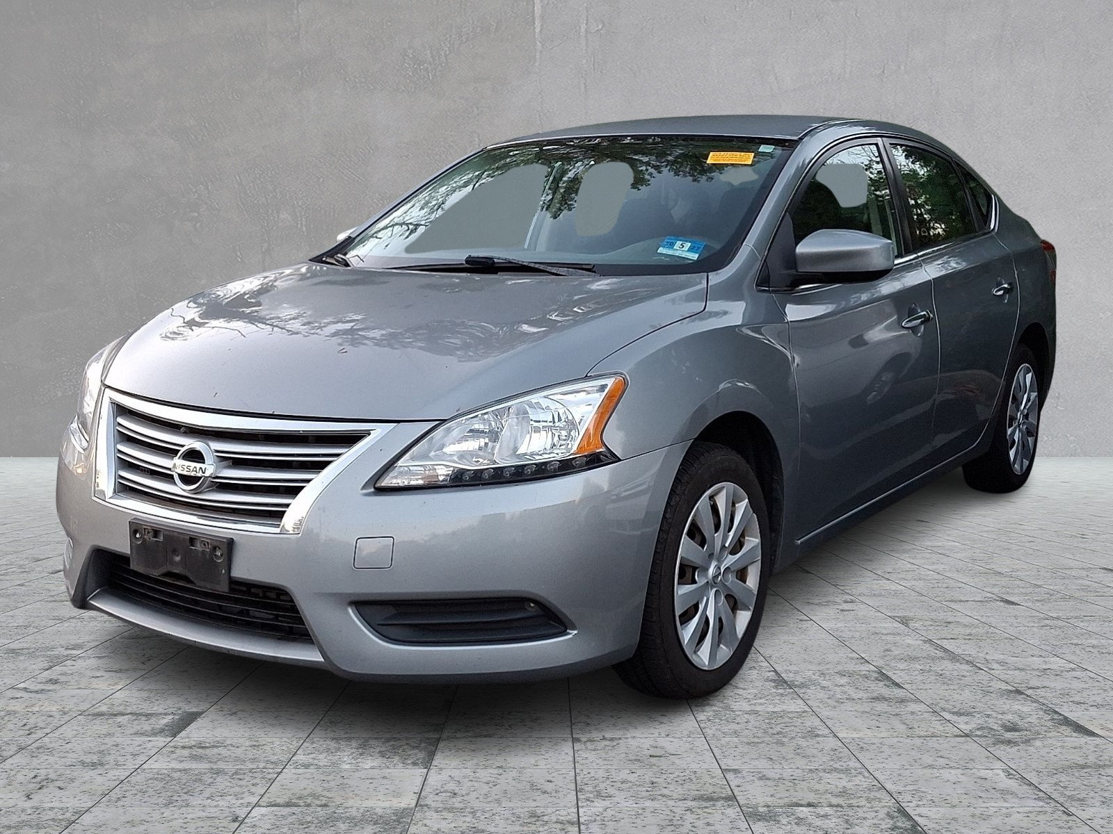 Used 2014 Nissan Sentra S FWD image 1