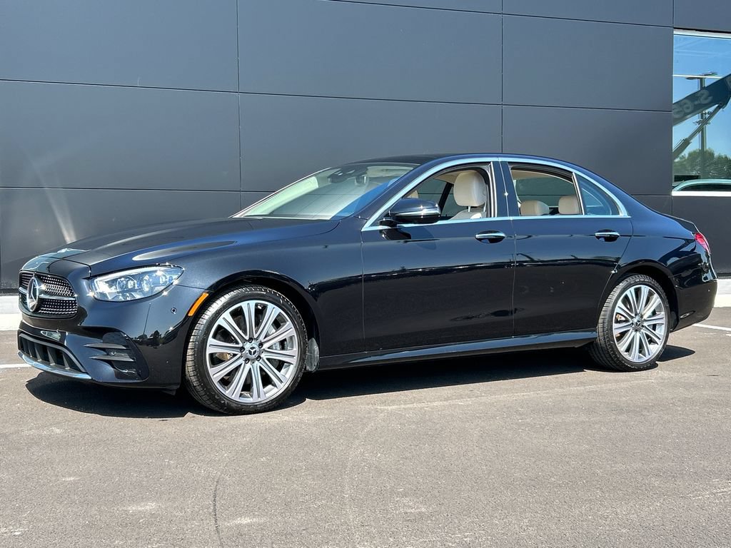 Used 2023 Mercedes-Benz E 450 4MATIC Sedan image 2