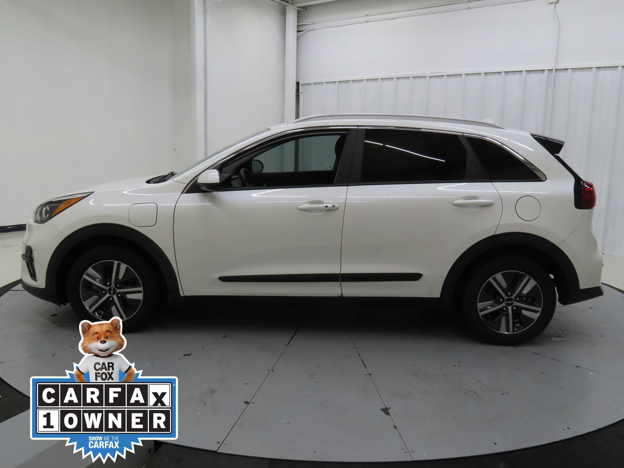 Used 2022 Kia Niro LXS image 5