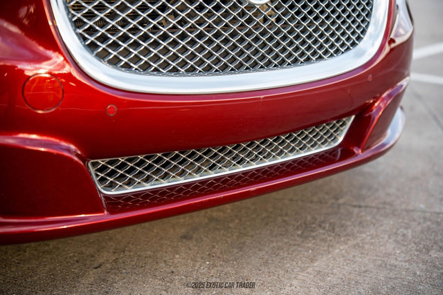 Used 2012 Jaguar XJ image 58