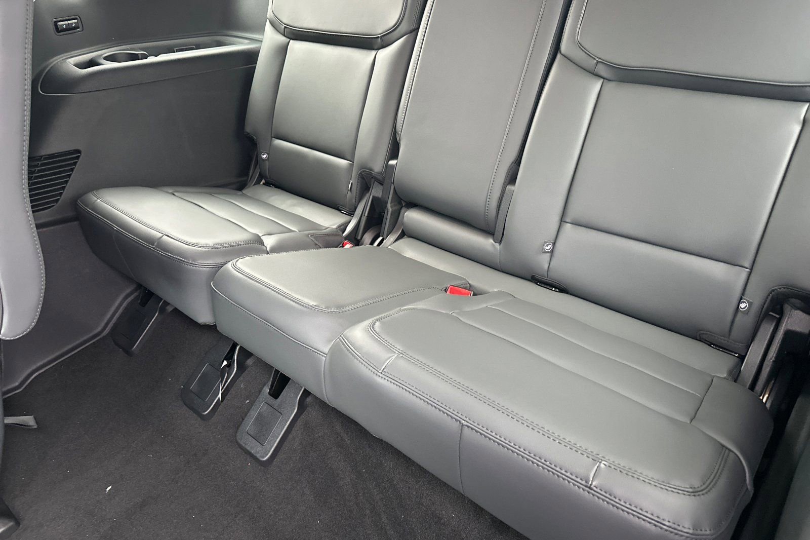 New 2026 Ford Expedition Active image 12