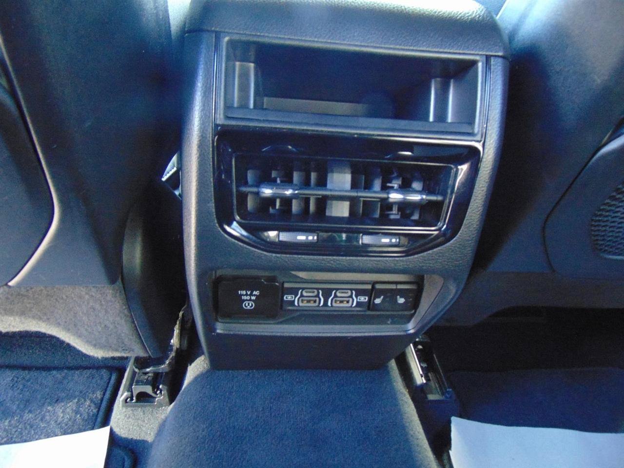 Used 2024 Jeep Grand Cherokee Limited 4xe AWD/4WD image 16