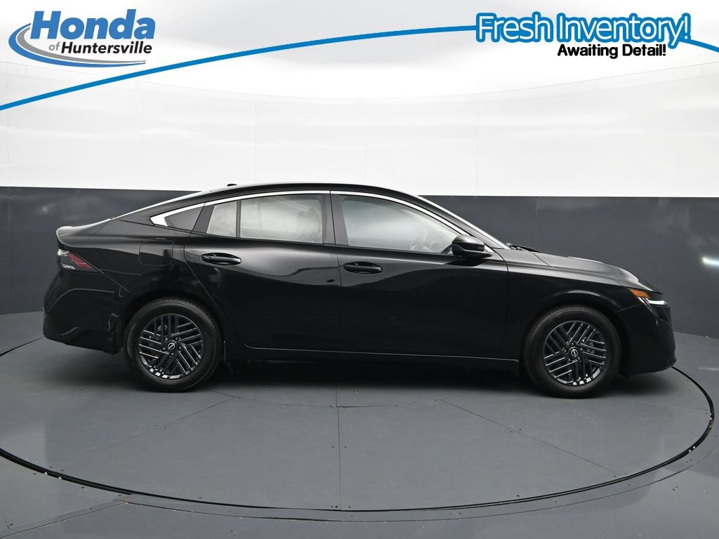 Used 2026 Nissan Sentra SV w/ Floor Mat Package FWD image 11