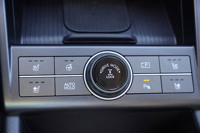 Used 2024 Hyundai Kona Limited image 30