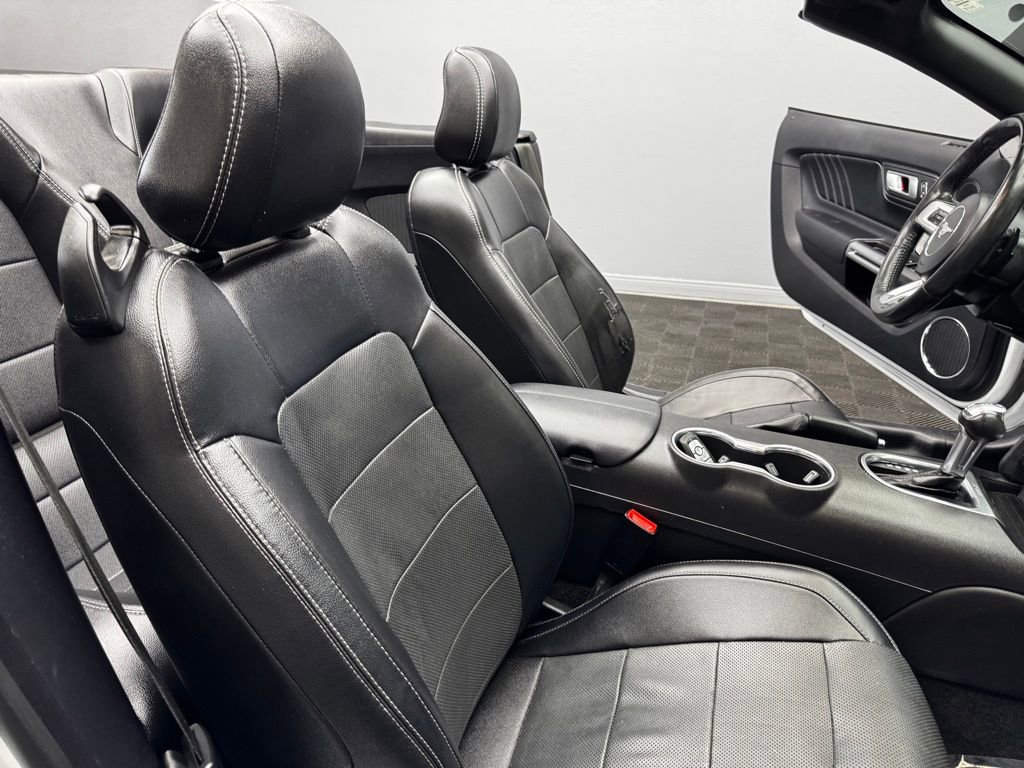 Used 2019 Ford Mustang Premium RWD image 44