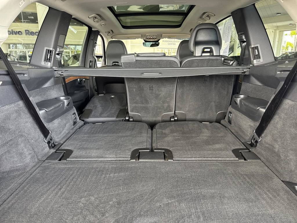 Certified 2023 Volvo XC90 T8 Plus w/ Protection Package Premier image 15