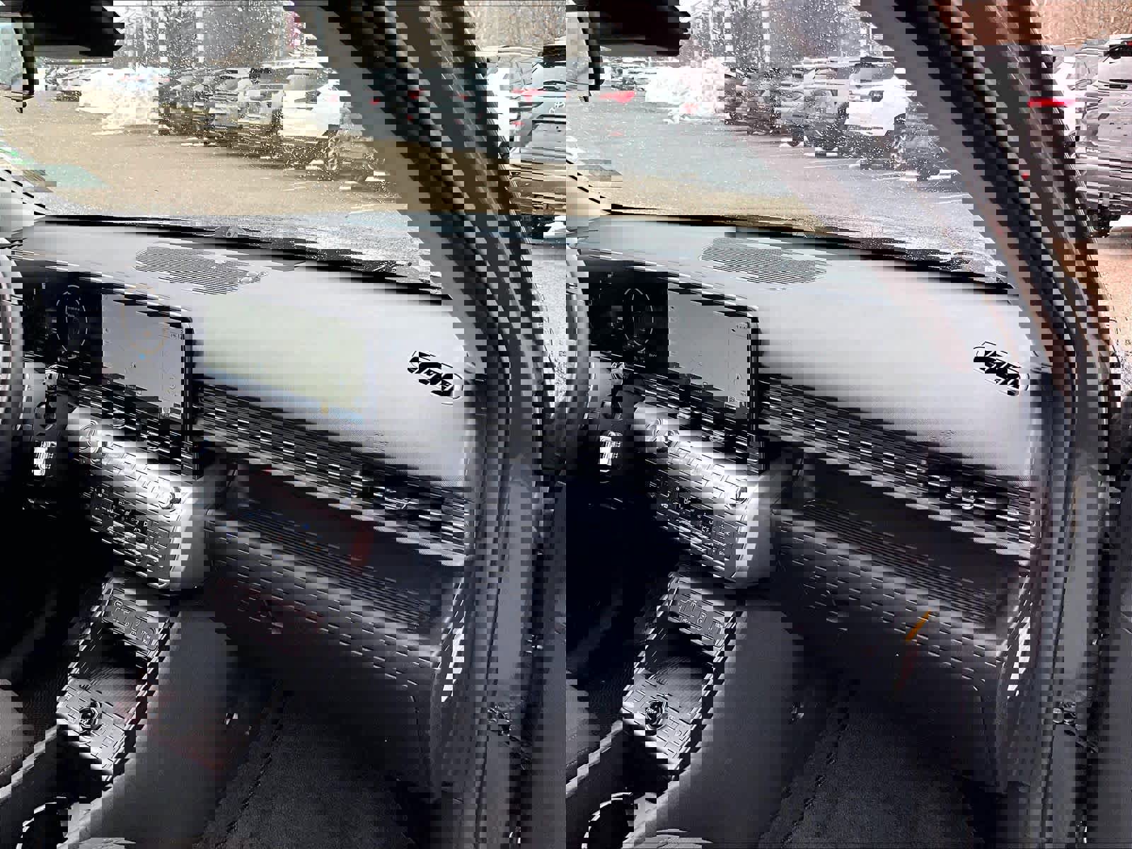 Used 2024 Hyundai Kona SEL image 13