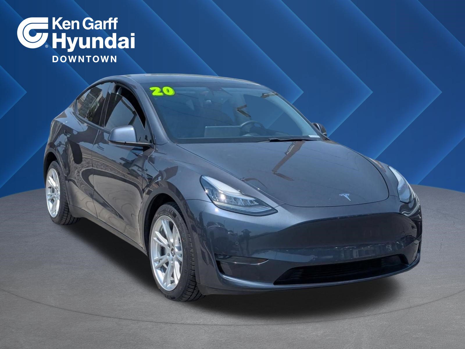 Used 2020 Tesla Model Y Long Range AWD/4WD image 1