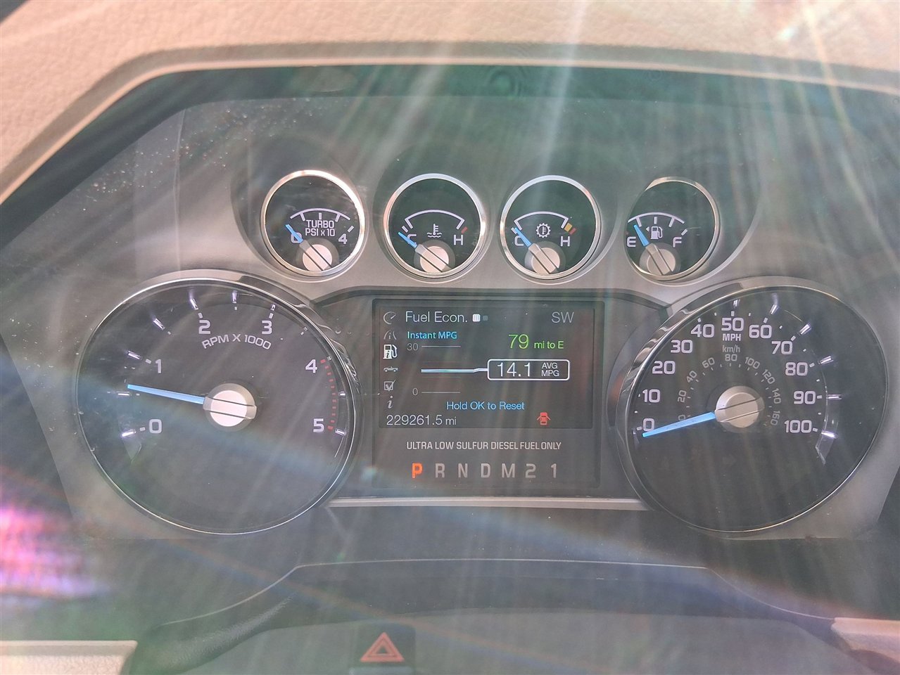 Used 2012 Ford F250 Lariat w/ Lariat Interior Pkg image 19