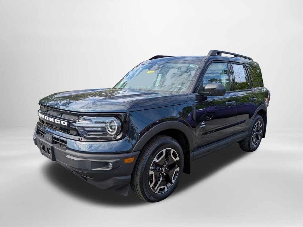 Used 2023 Ford Bronco Sport Outer Banks w/ Tech Package AWD/4WD image 7