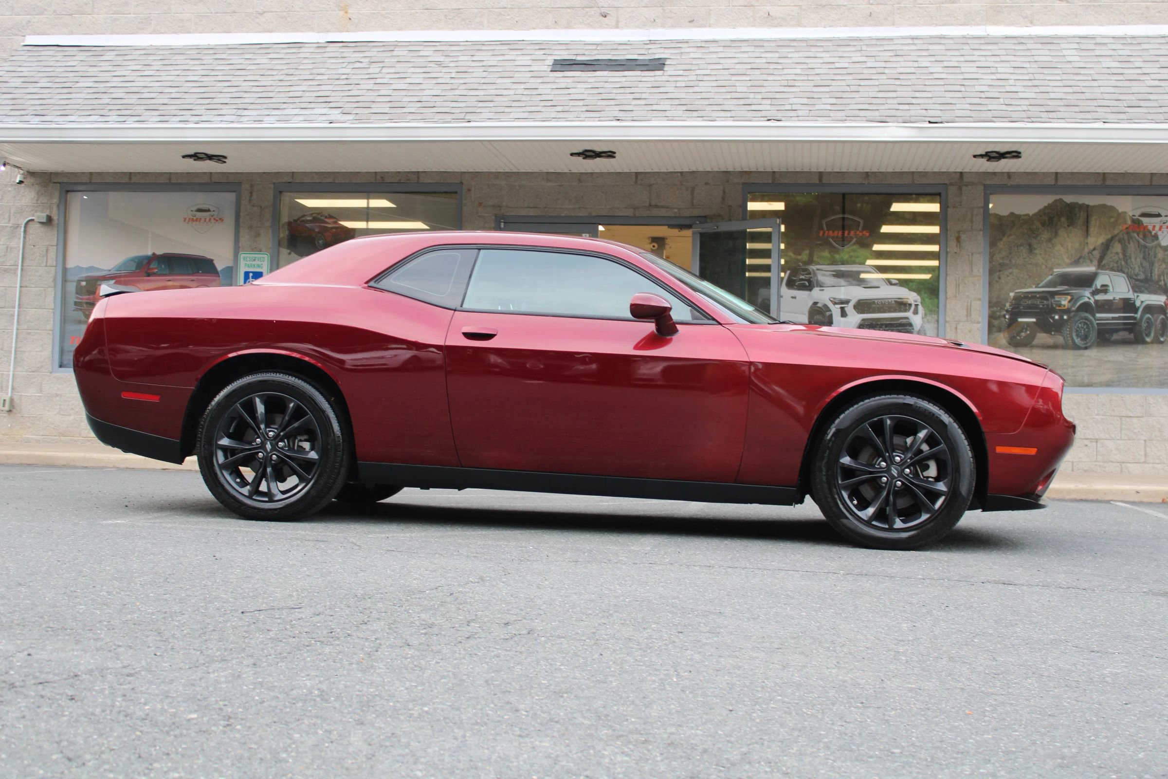 Used 2022 Dodge Challenger SXT w/ Blacktop Package image 23