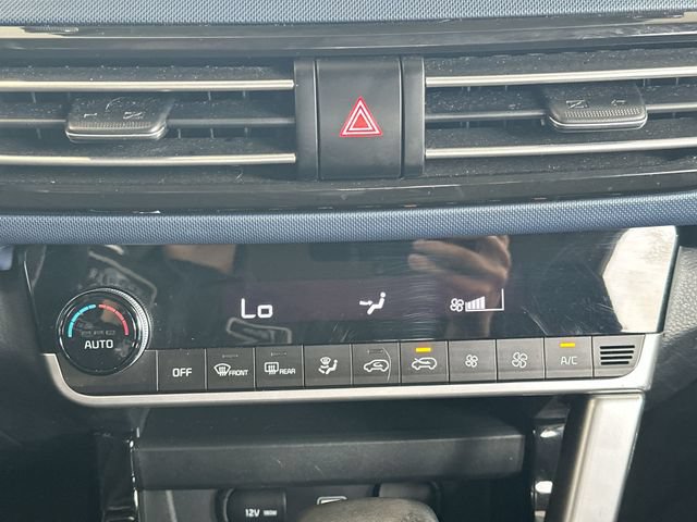 Certified 2023 Kia Seltos S w/ Navigation Package AWD/4WD image 18