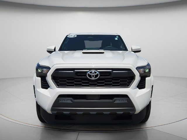 Used 2024 Toyota Tacoma TRD Sport RWD image 4