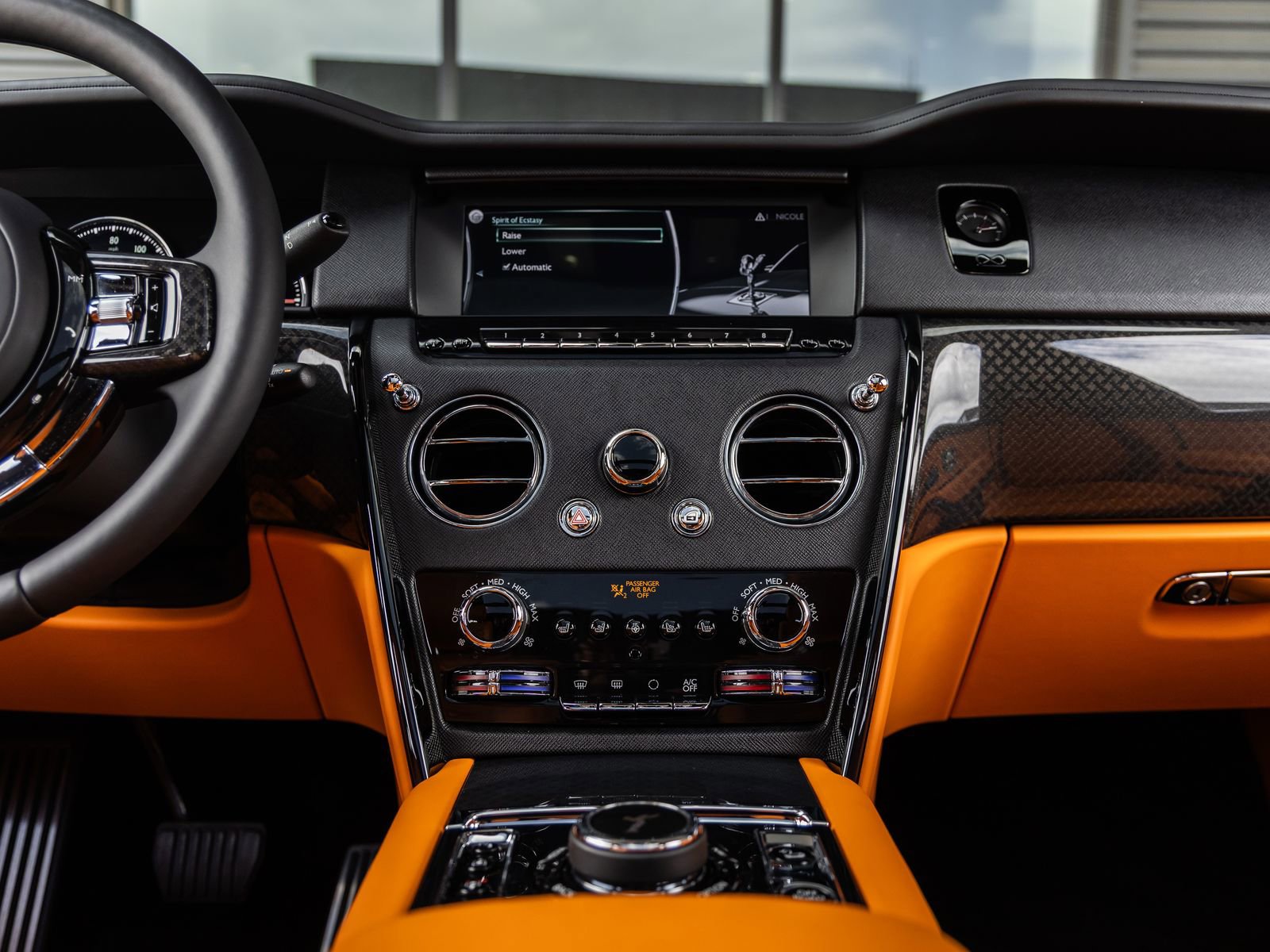 Certified 2023 Rolls-Royce Cullinan Black Badge image 34