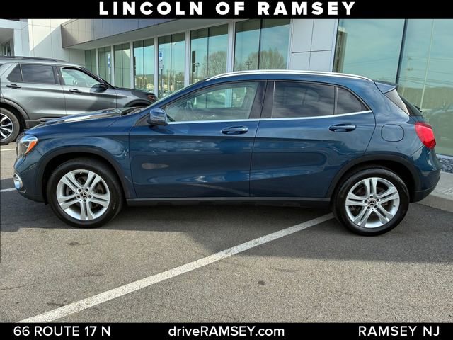 Used 2019 Mercedes-Benz GLA 250 4MATIC image 2