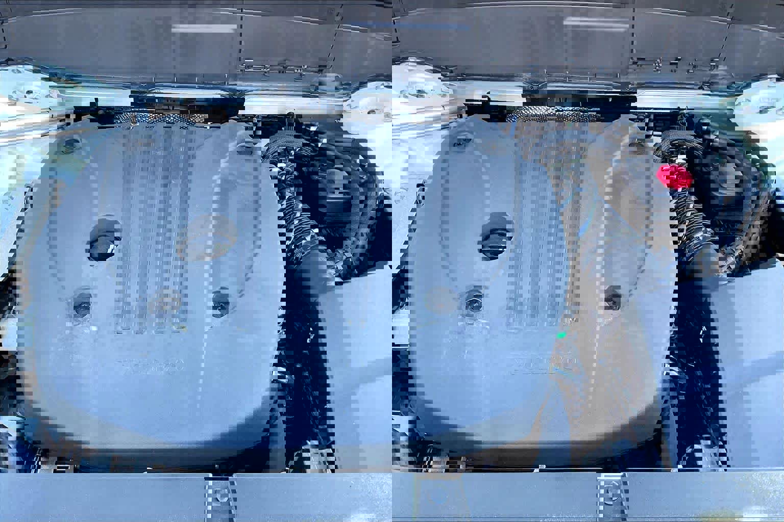 Used 2023 Volvo XC90 B5 Plus image 13