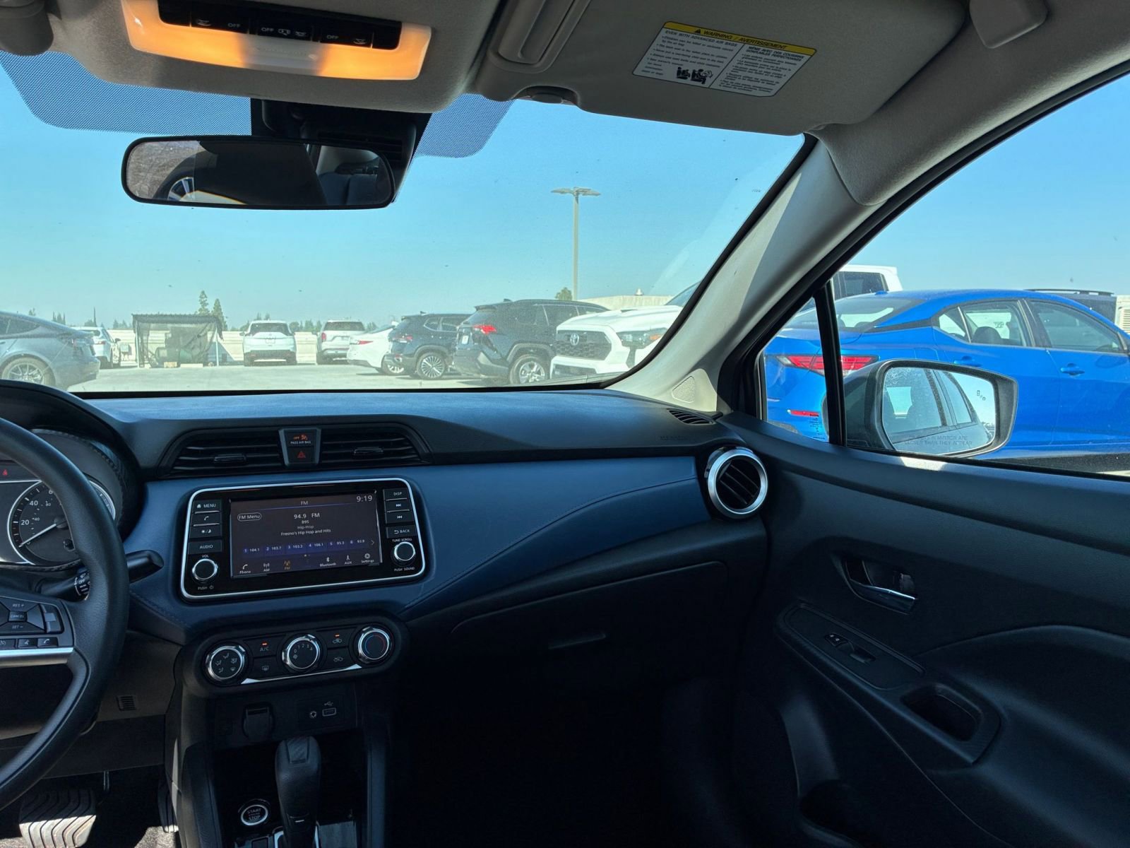 Used 2025 Nissan Versa SV image 33