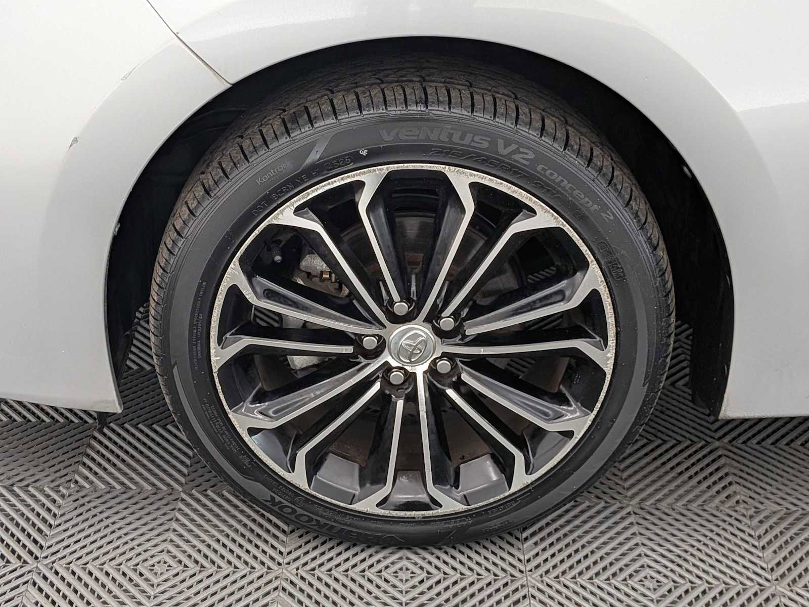 Used 2016 Toyota Corolla S image 15