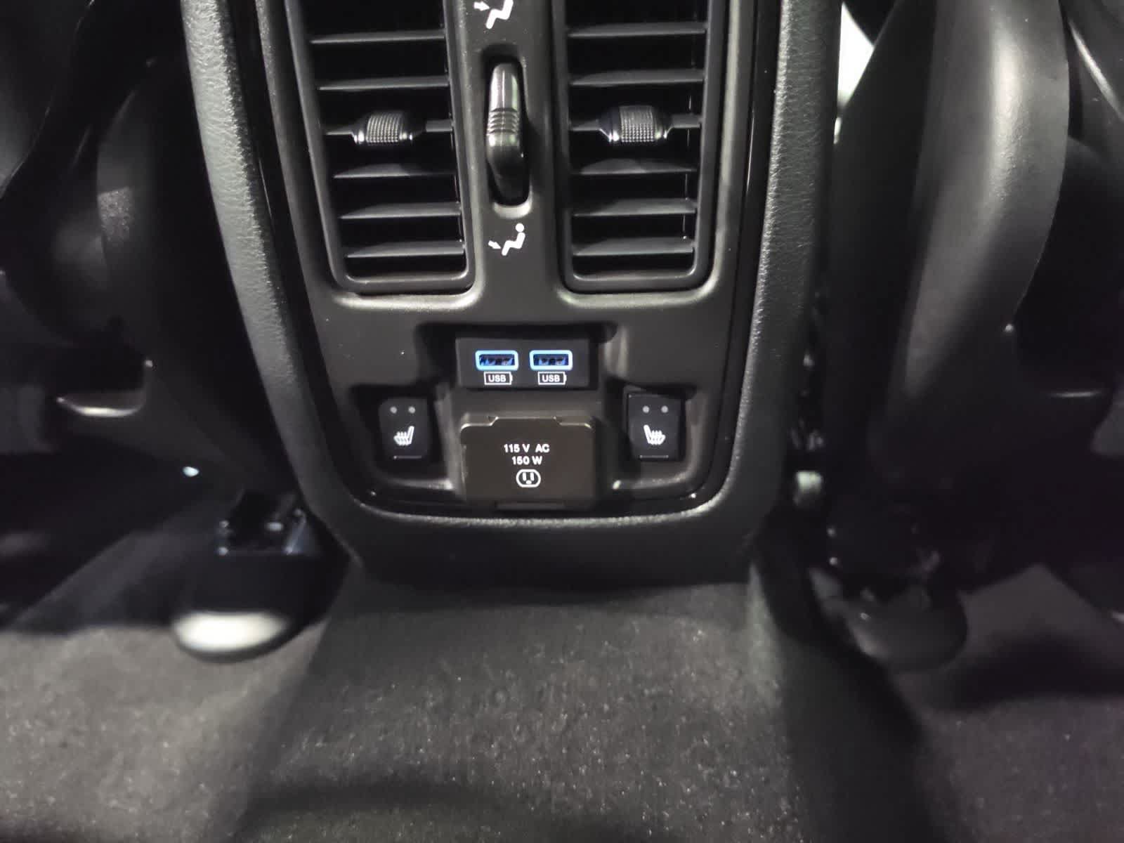 Used 2024 Dodge Durango R/T AWD/4WD image 33