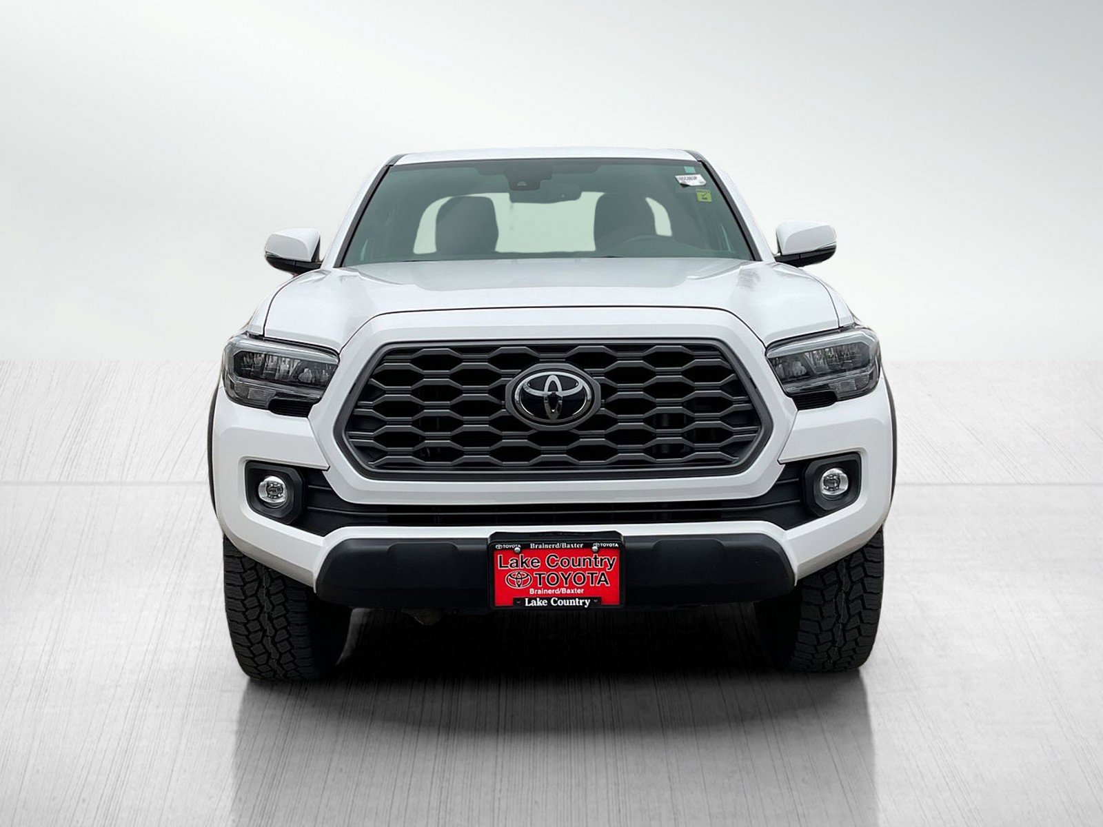 Used 2023 Toyota Tacoma TRD Off-Road image 8