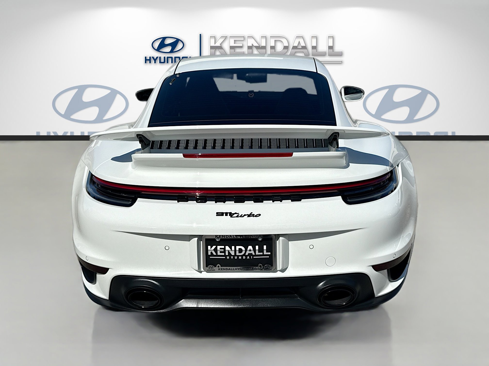 Used 2025 Porsche 911 Turbo AWD/4WD image 5