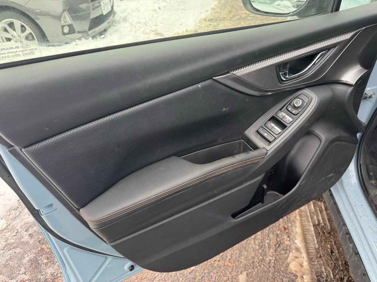 Used 2023 Subaru Crosstrek 2.5i Limited w/ Moonroof Package image 9