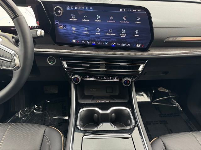 Used 2025 Chevrolet Traverse High Country w/ LPO, Floor Liner Package image 2