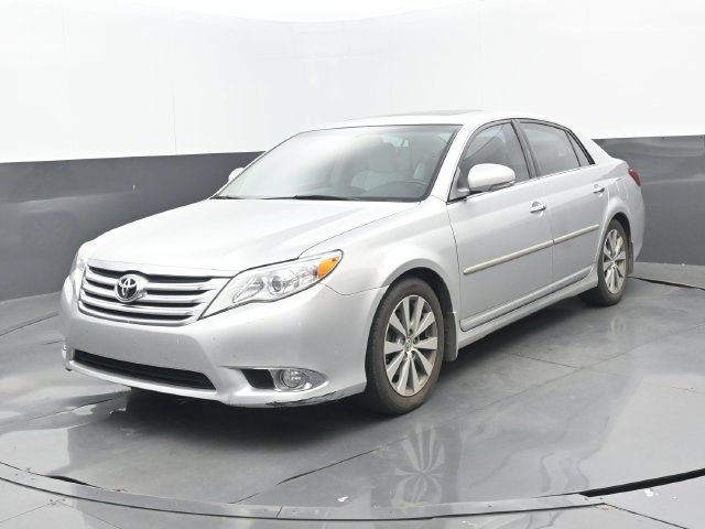 Used 2011 Toyota Avalon Limited FWD image 8