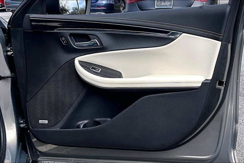 Used 2017 Chevrolet Impala Premier w/ Enhanced Convenience Package image 28