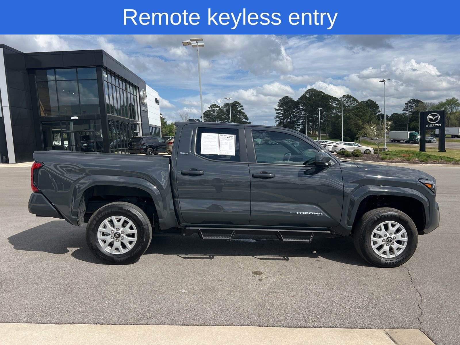 Used 2025 Toyota Tacoma SR5 image 4