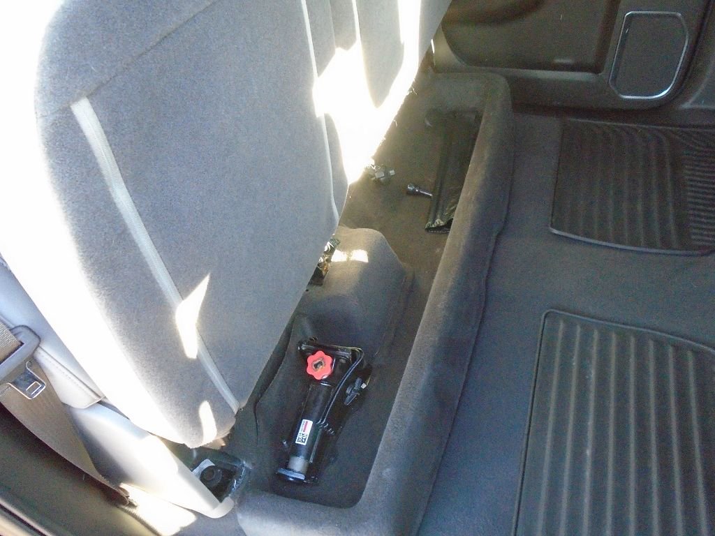 Used 2023 Chevrolet Silverado 1500 LTZ w/ LTZ Premium Package image 11