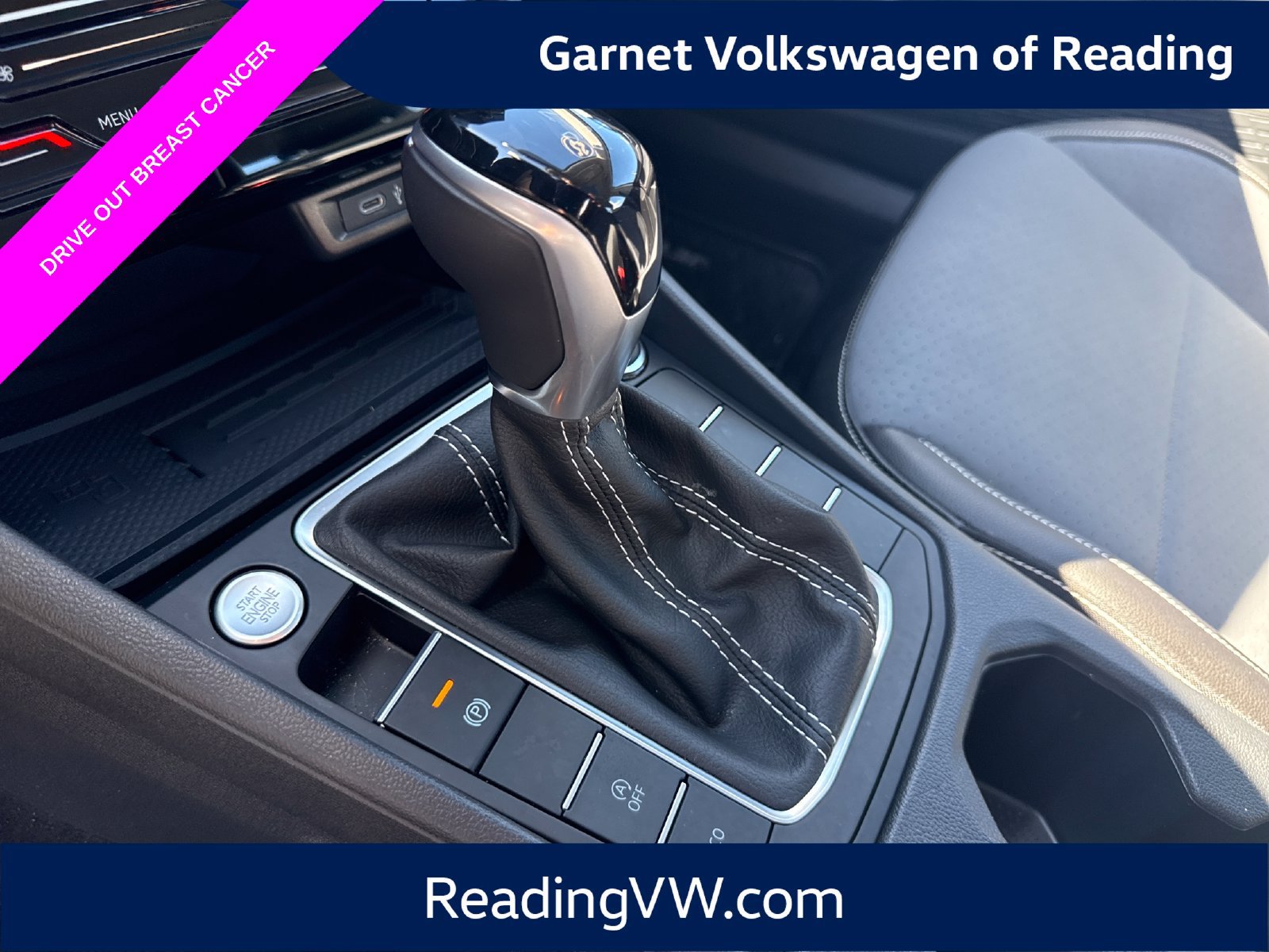 Certified 2025 Volkswagen Jetta SE w/ Sunroof Package FWD image 25