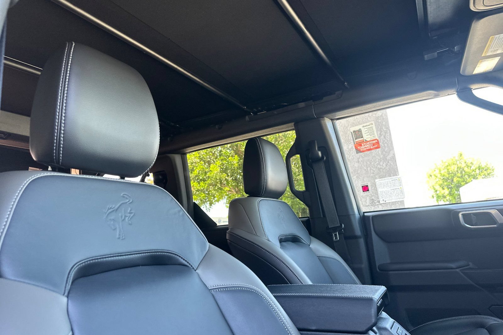 New 2026 Ford Bronco Outer Banks w/ Sasquatch Package AWD/4WD image 17