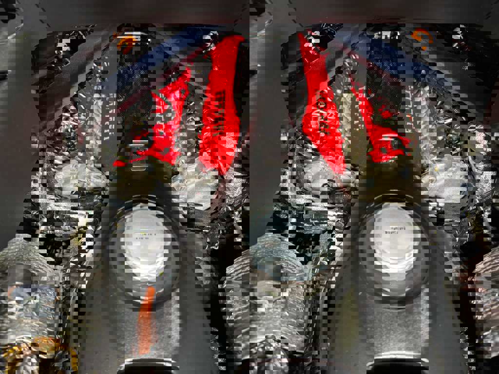 Used 2023 Ferrari SF90 Spider image 43