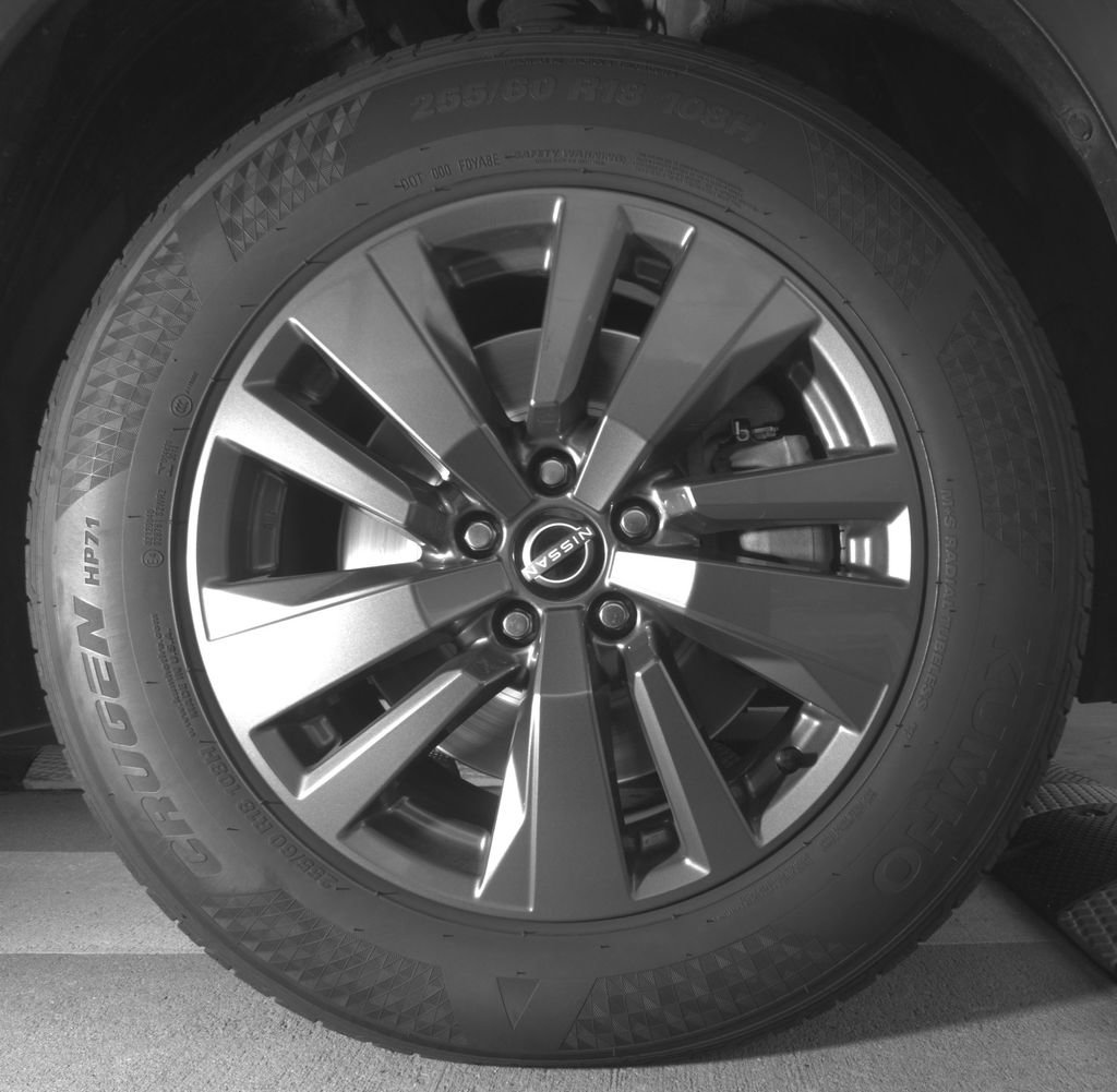 Used 2022 Nissan Pathfinder SV FWD image 13