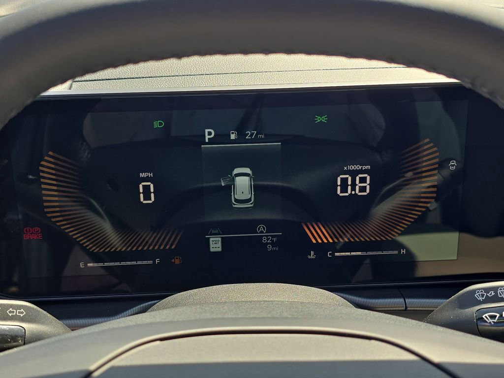 New 2026 Kia Sportage EX image 33