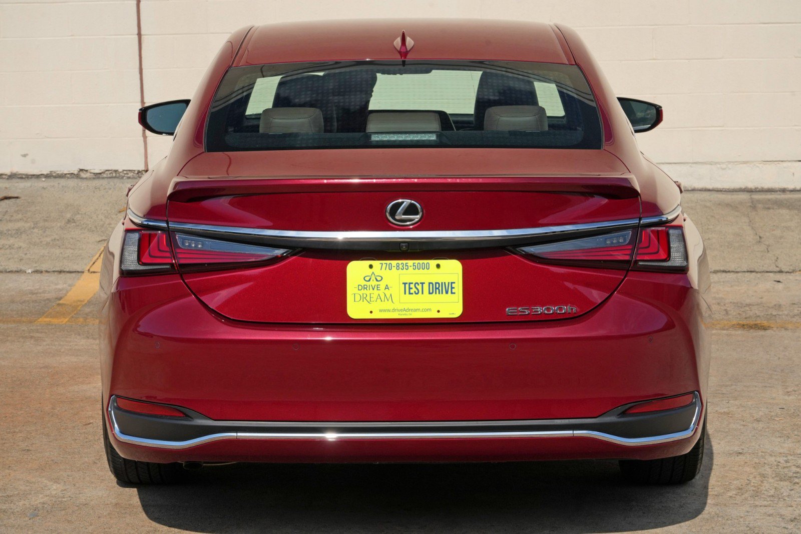 Used 2025 Lexus ES 300h w/ Premium Package FWD image 57