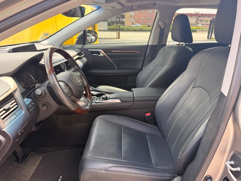 Used 2019 Lexus RX 350 FWD w/ Premium Package image 16