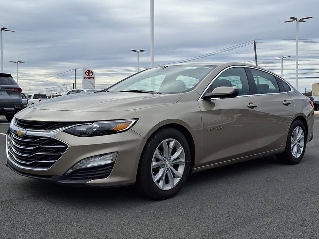 Used 2024 Chevrolet Malibu LT image 3