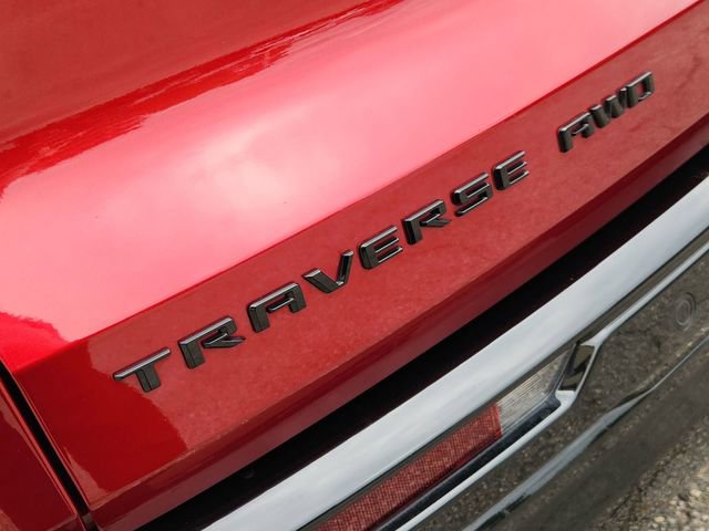 Used 2024 Chevrolet Traverse RS w/ LPO, Floor Liner Package image 32