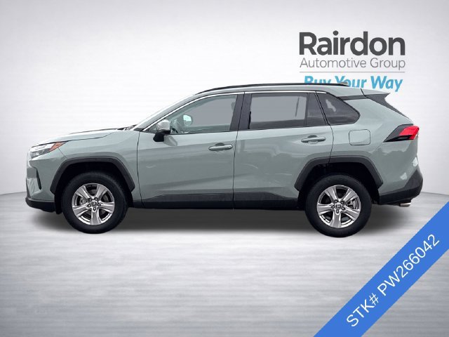 Used 2023 Toyota RAV4 XLE w/ Convenience Package FWD image 4