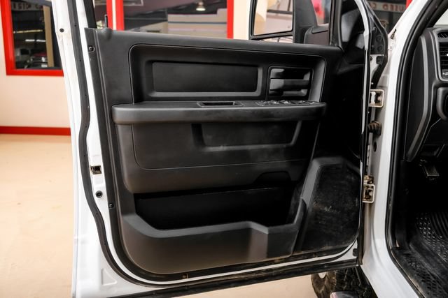 Used 2024 RAM 3500 Tradesman w/ Chrome Appearance Group AWD/4WD image 50