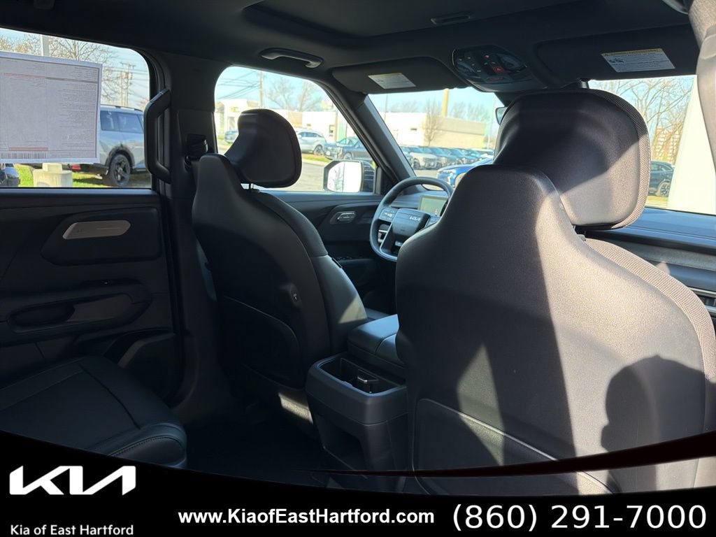 New 2027 Kia Telluride S w/ Towing Package AWD/4WD image 16
