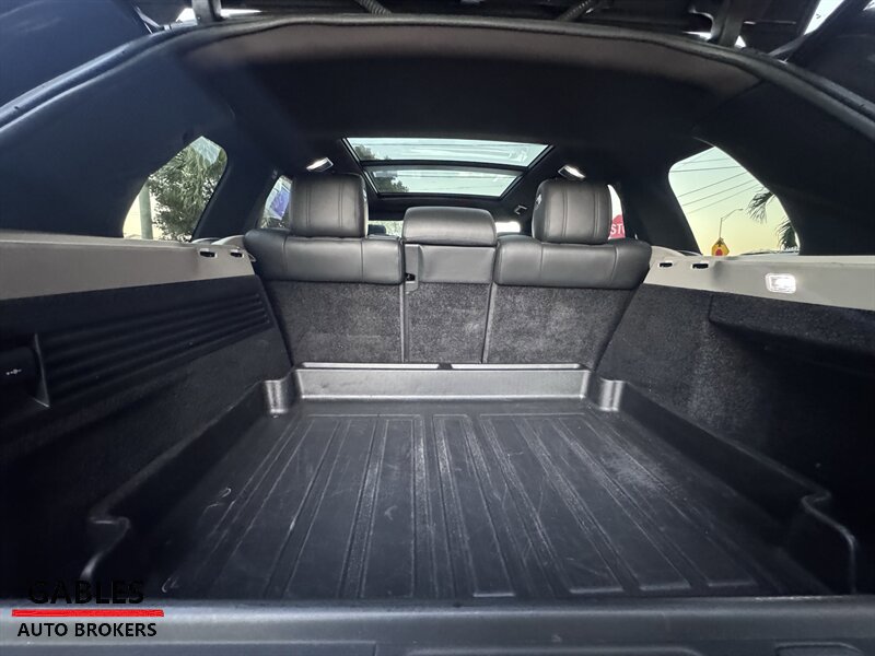 Used 2014 Land Rover Range Rover HSE image 31