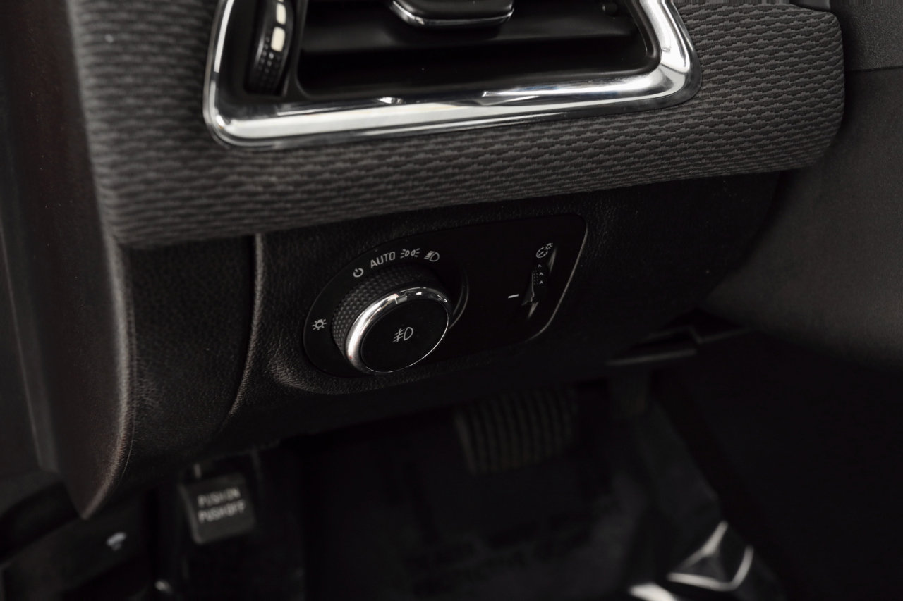 Used 2016 Chevrolet Cruze LT w/ Sun And Sound Package image 30