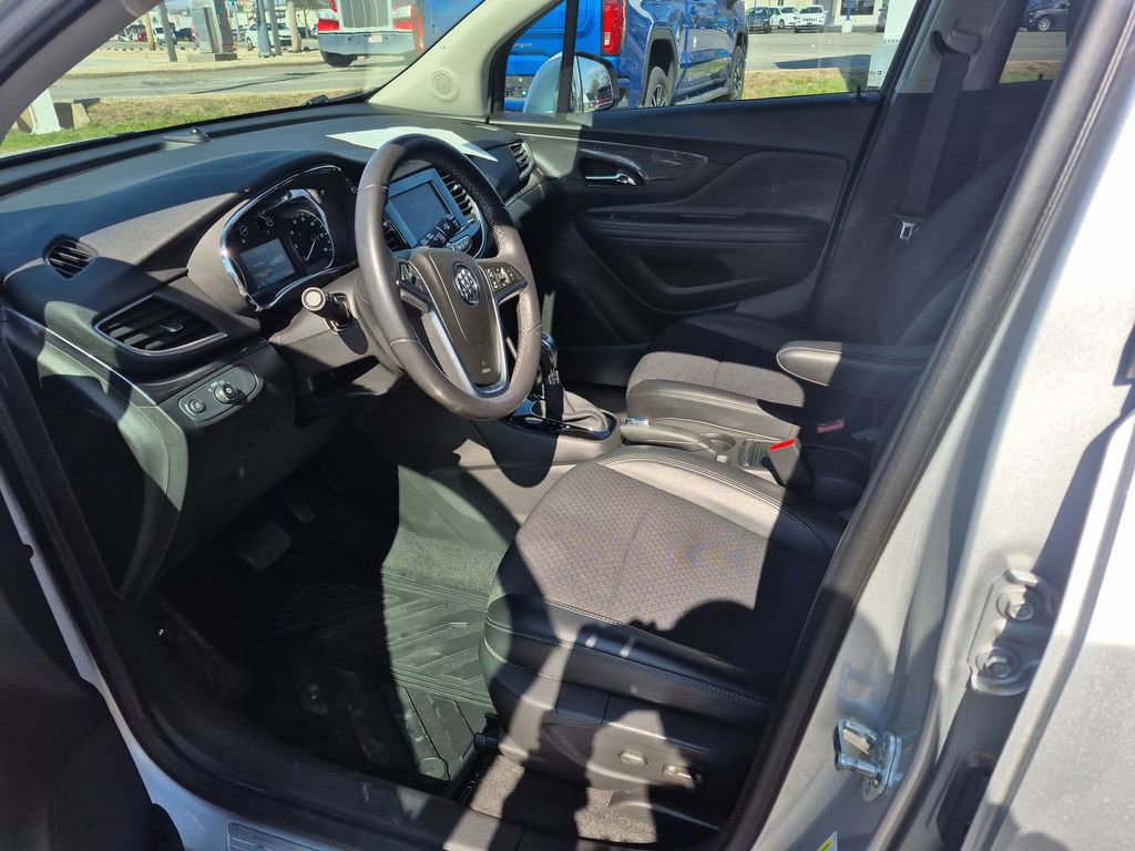 Certified 2022 Buick Encore Preferred w/ Safety Package image 22