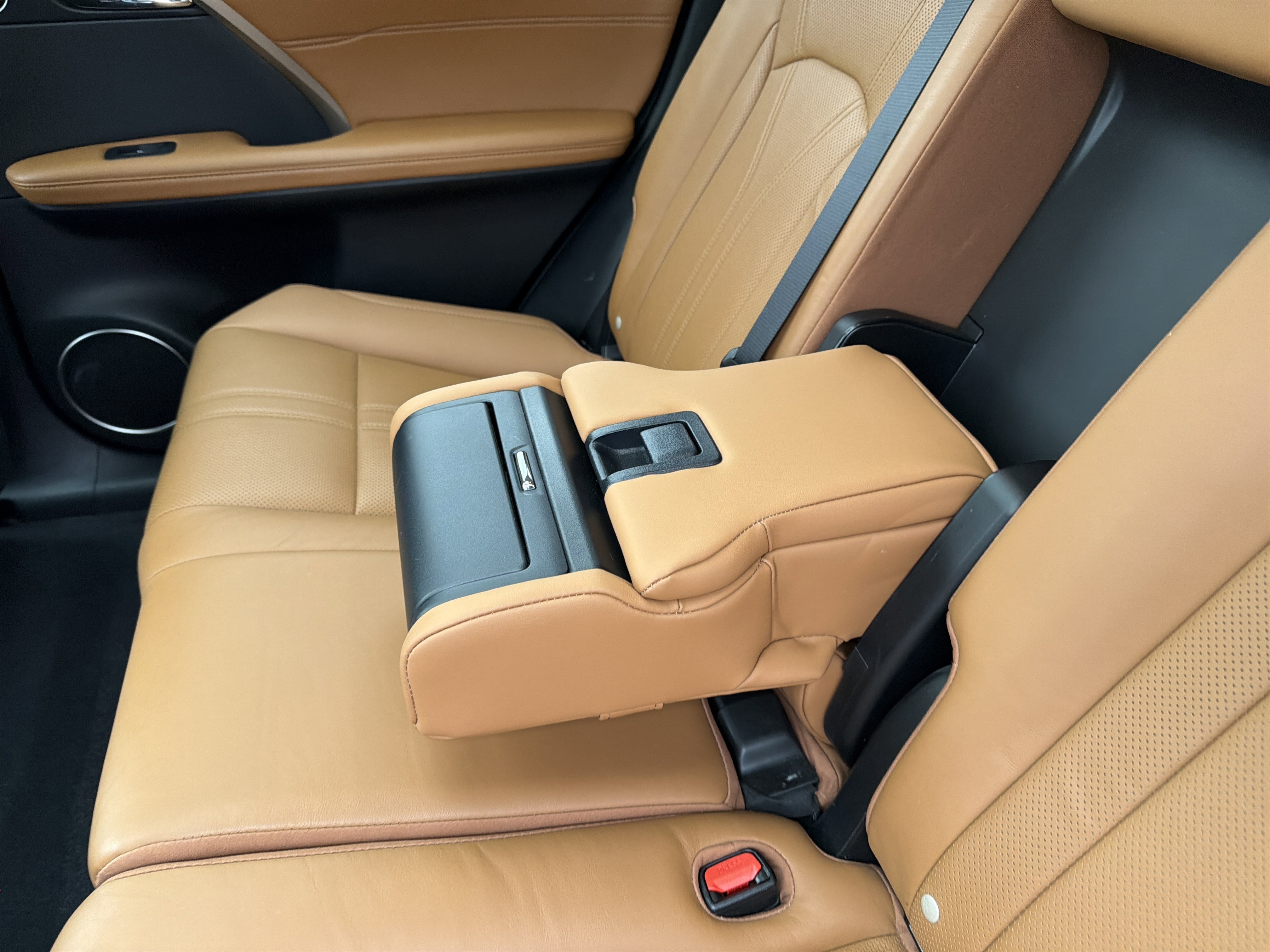 Used 2022 Lexus RX 450h AWD w/ Luxury Package image 84